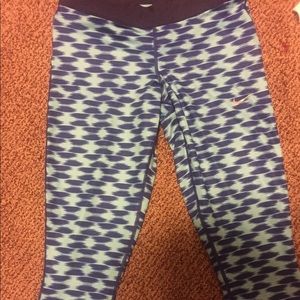 Nike leggings (cropped)